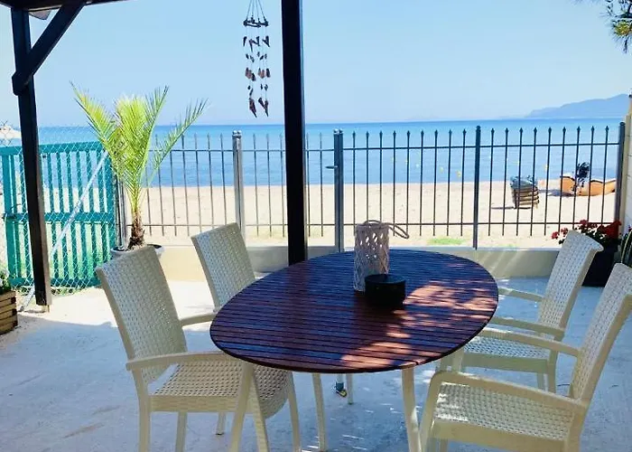 House By The Sea In Artemis