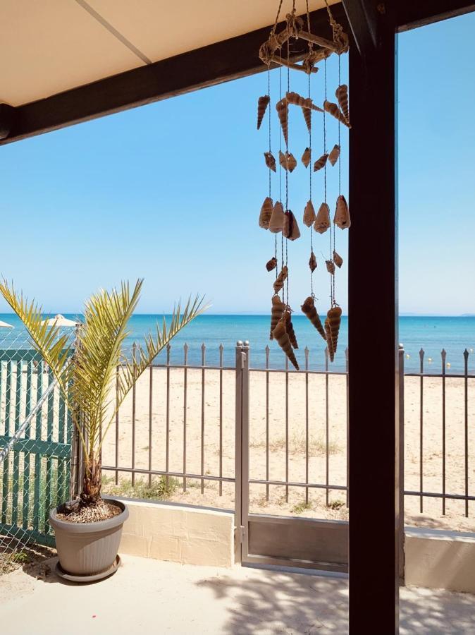 House By The Sea In Artemis Apartment