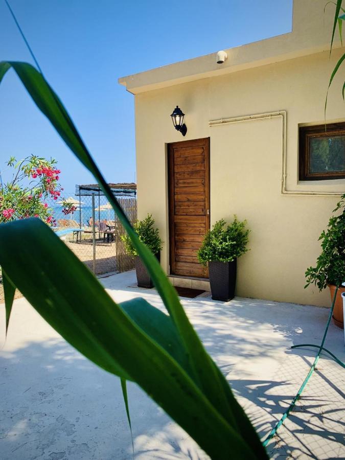 House By The Sea In Artemis